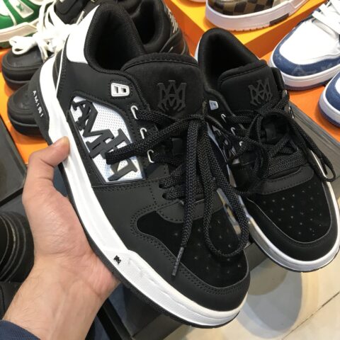 AMR Sneakers