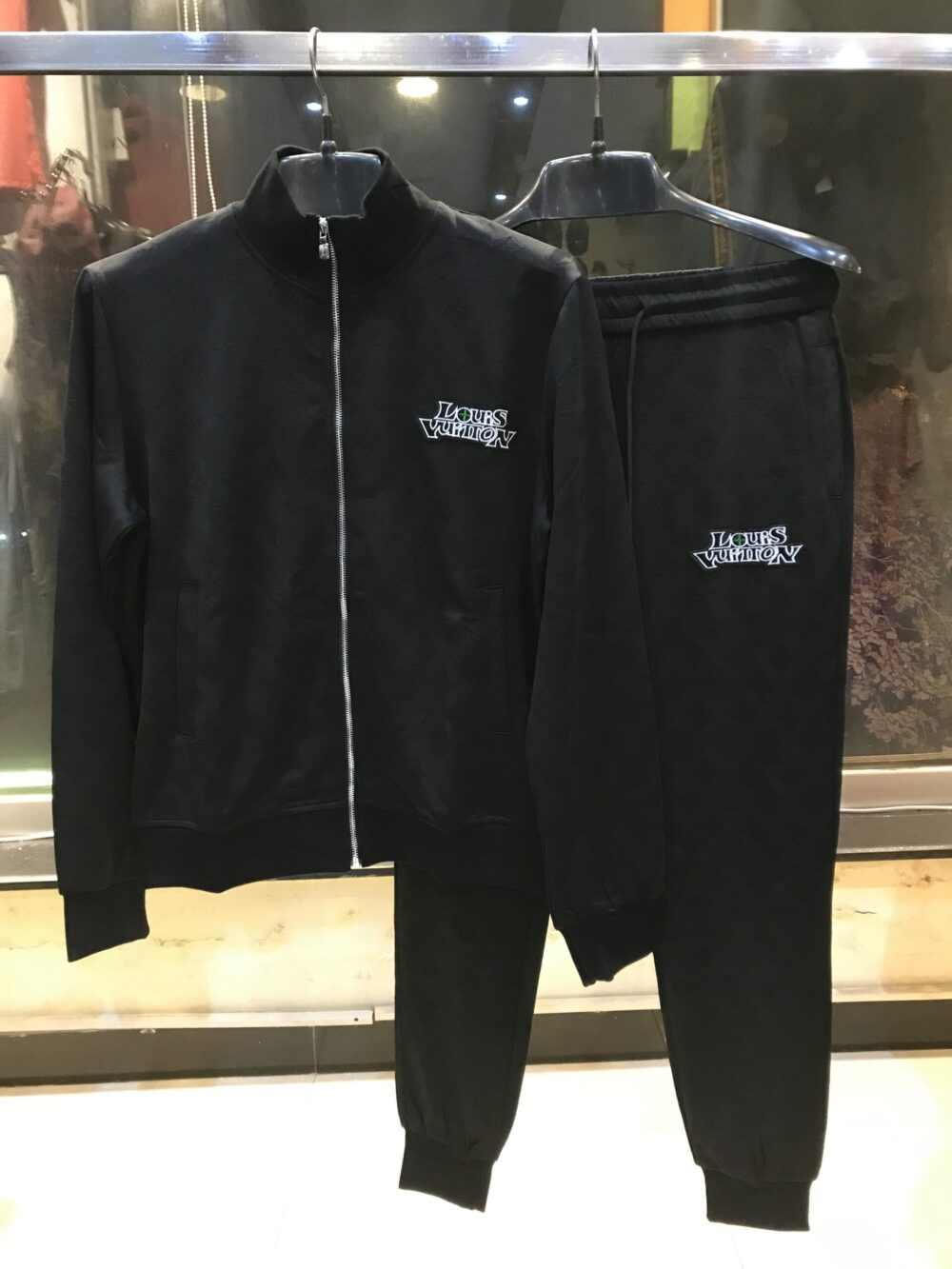 LVTN Premium Quality Track Suit