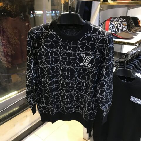 LVTN Knitted Sweater