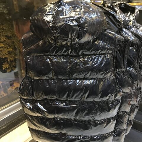 MNCLR Premium High Quality Sleeveless hood Jacket
