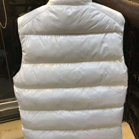 MNCLR Premium High Quality Sleeveless Jacket