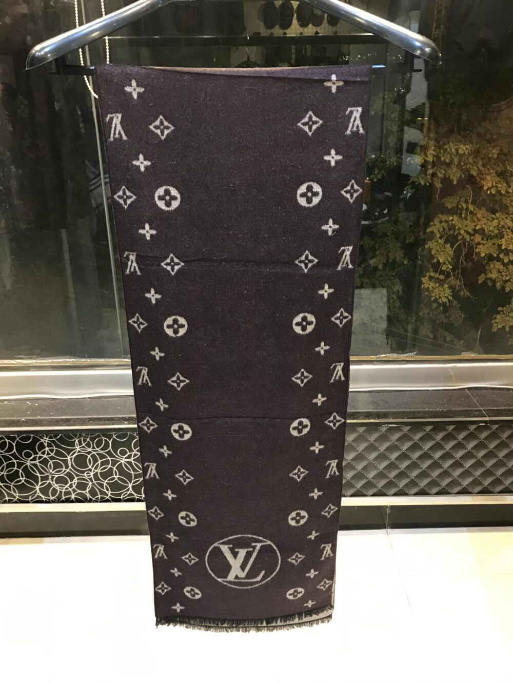 LVTN Scarf