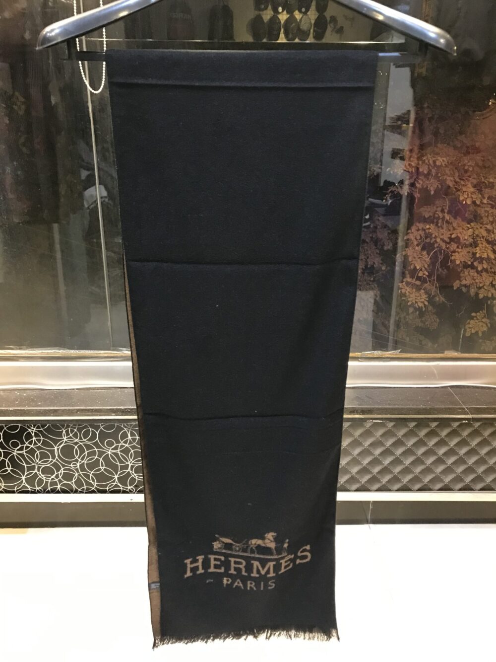 HRMS Scarf