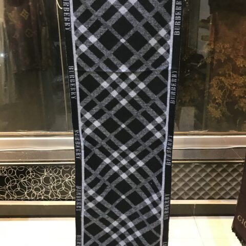 BRBRY Scarf