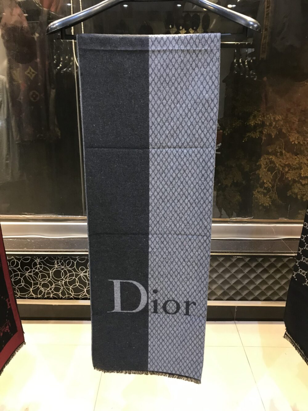 DIR Scarf