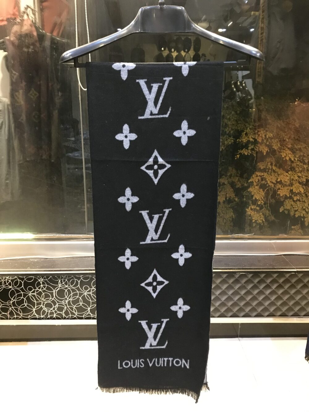 LVTN Scarf