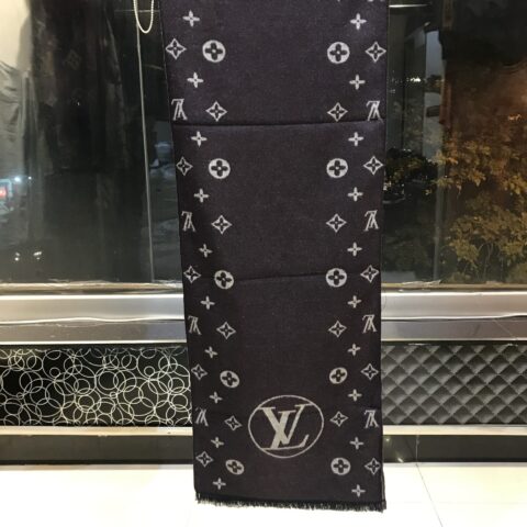 LVTN Scarf