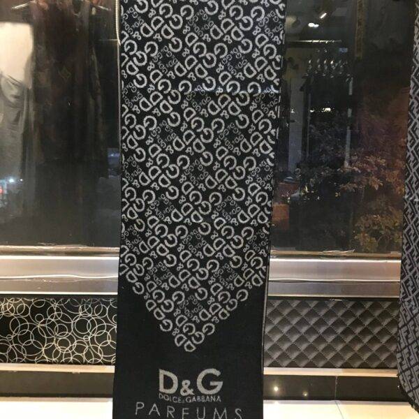 DG Scarf