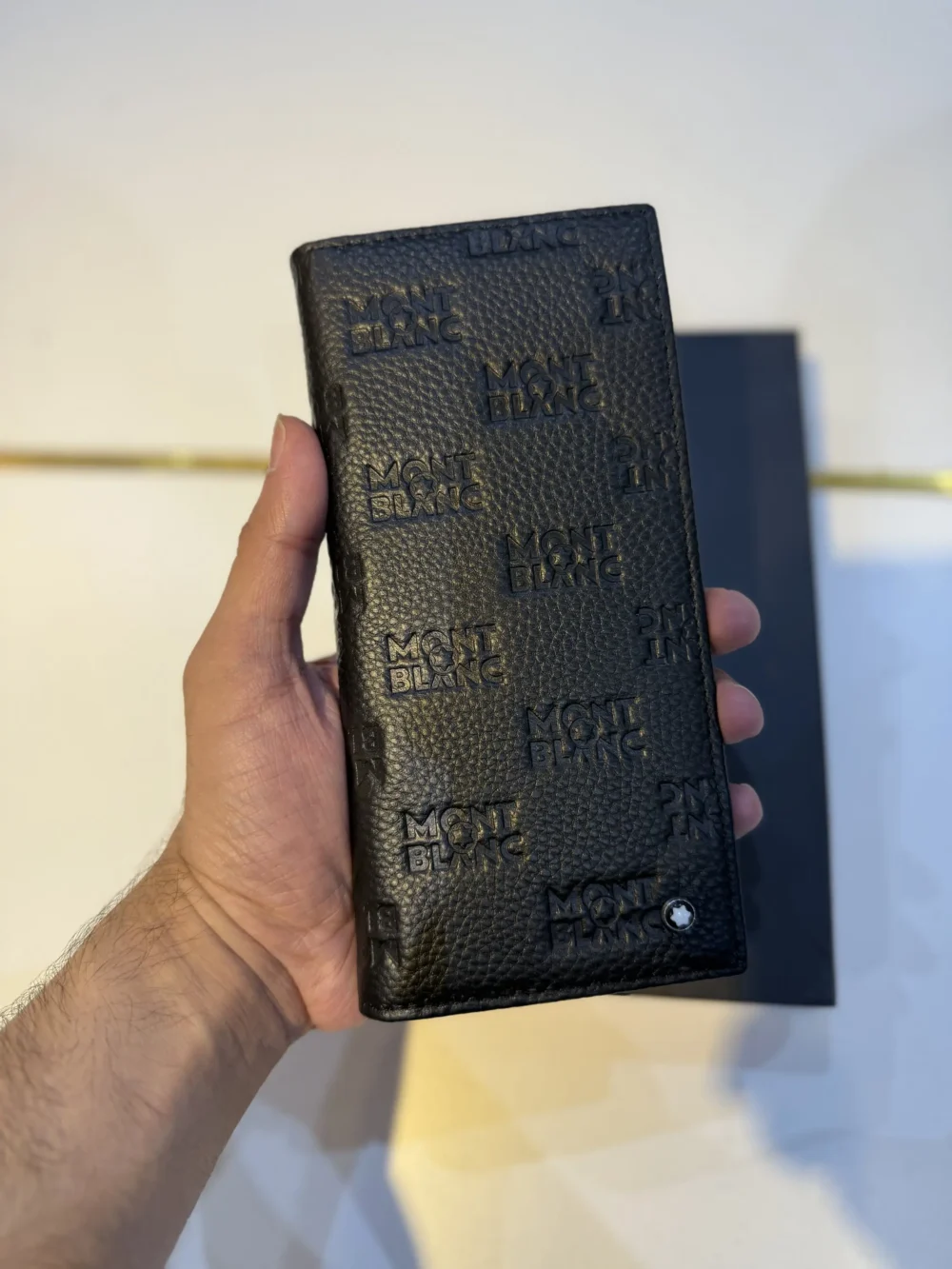 MNCLR Long Wallet