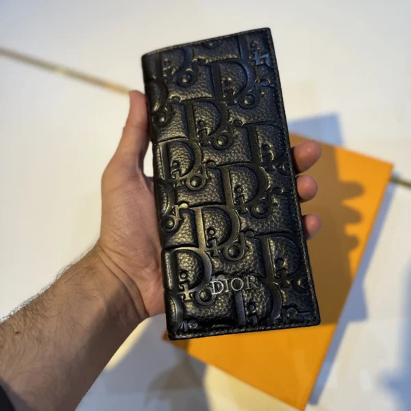 DIR Long Wallet