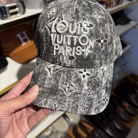 LVTN Cap