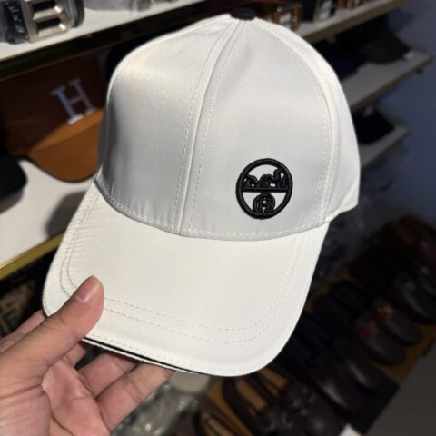 HRMS Cap