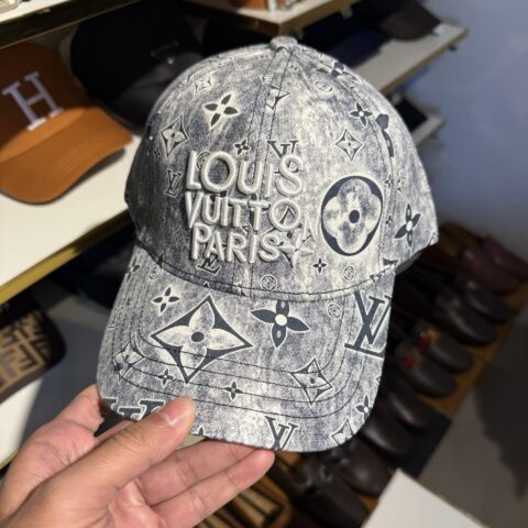 LVTN Cap