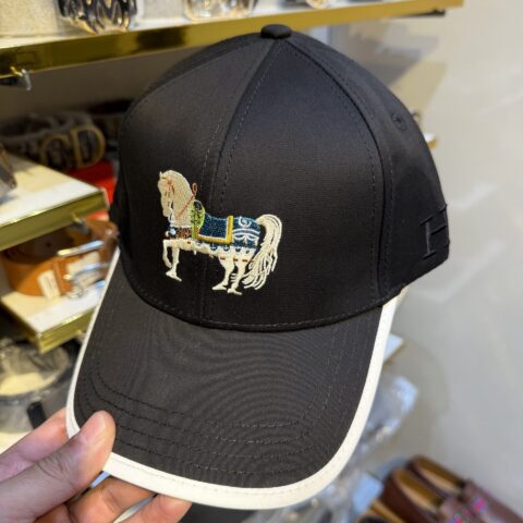 HRMS Cap