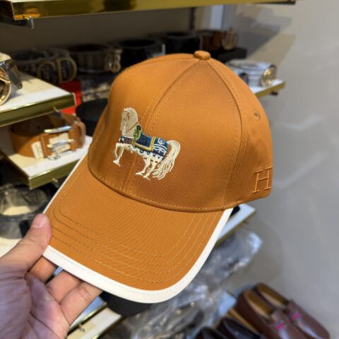 HRMS Cap