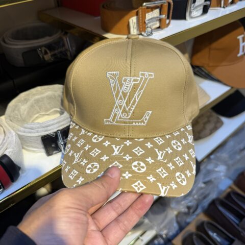 LVTN Cap